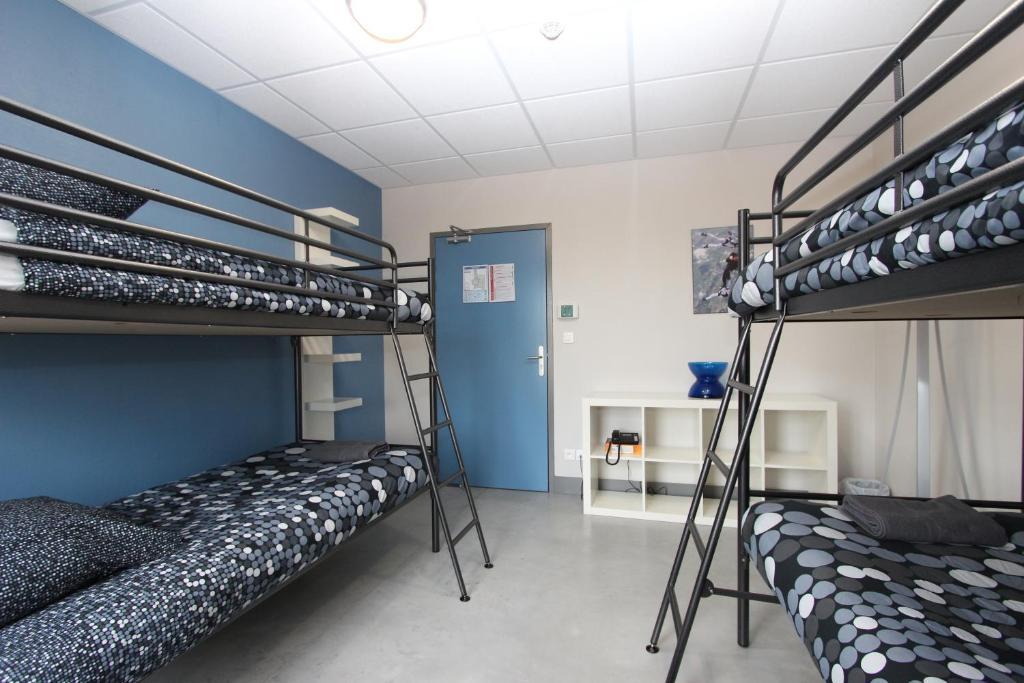 Auberge Flyzone Lézignan-Corbières Szoba fotó